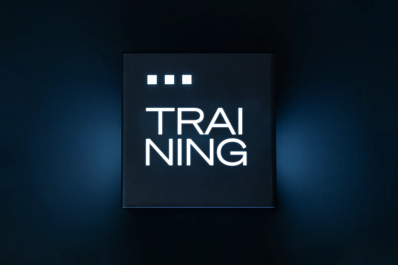 Enseigne du studio Training